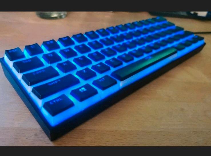 Anne Pro 2 60 % keyboard mechanische Tastatur Obinslab Bluetooth in Weyhausen