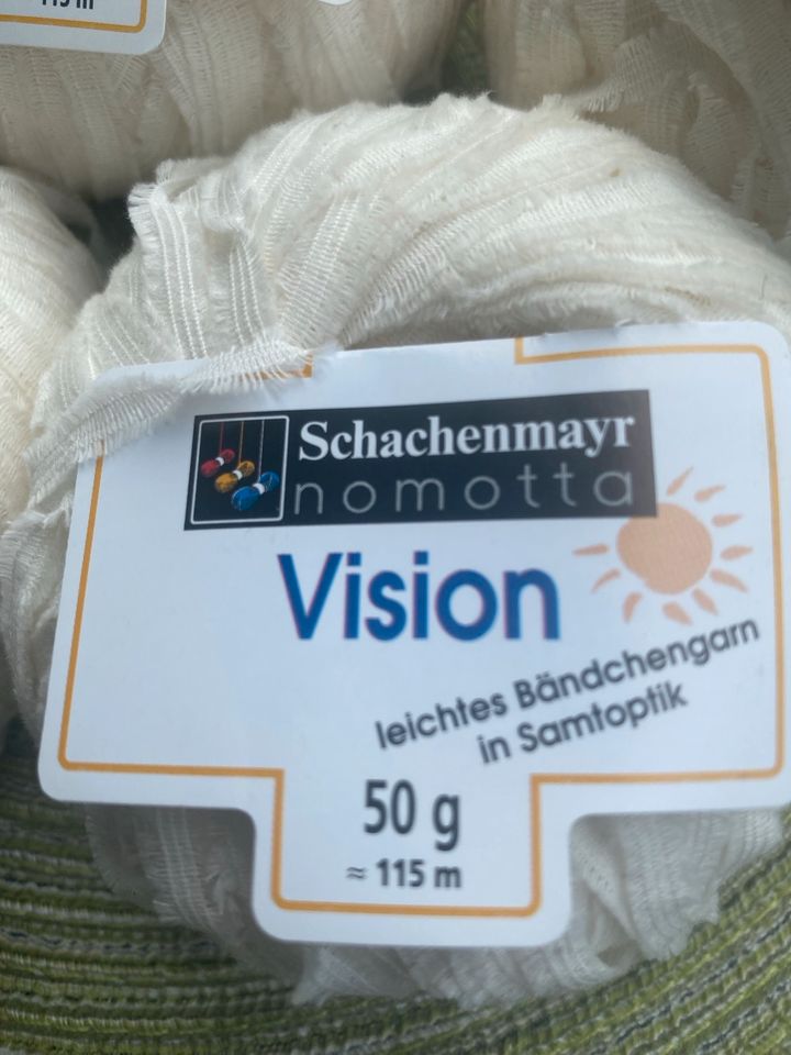 400 gr. Wolle Bändchengarn von Schachenmayr in Weil am Rhein