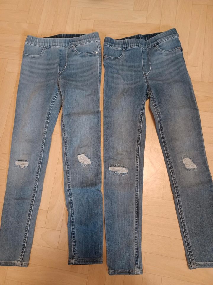 Jeggings 2 Stück H&M 122 in Schashagen