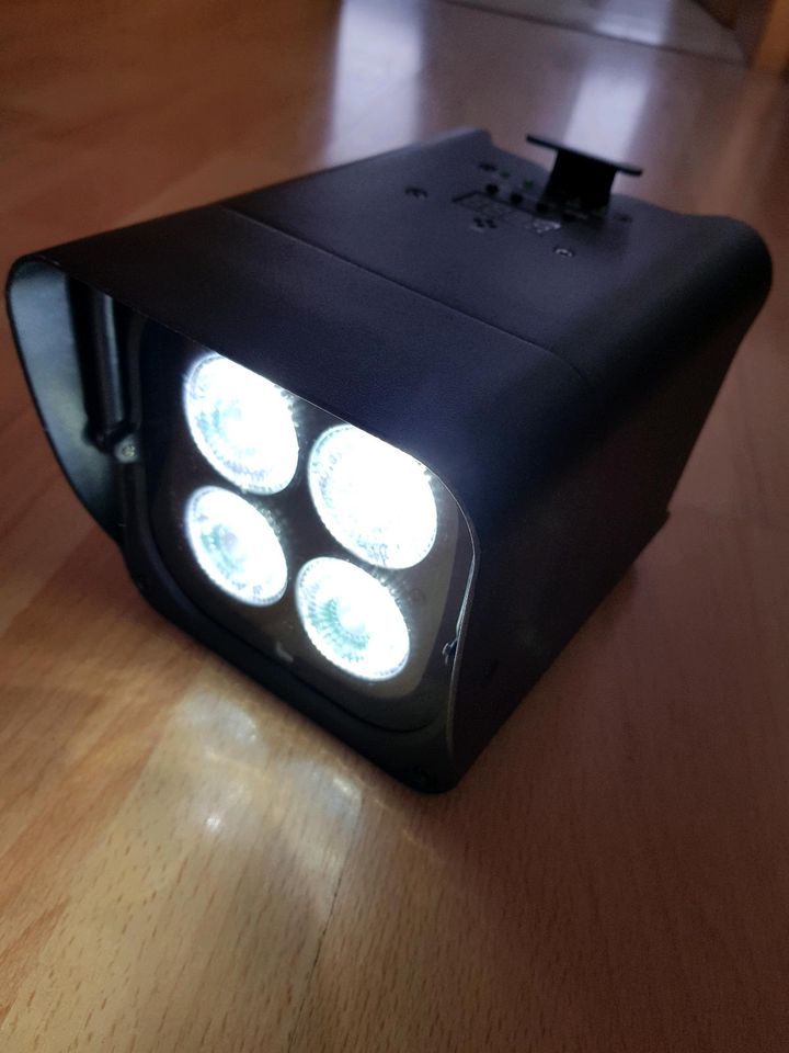 Smart Bat Prolights RGB Beleuchtung Ambientlight Scheinwerfer in Duisburg