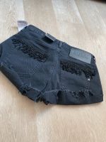 Replay Shorts schwarz XS  34 Neu OVP Sommer Berlin - Steglitz Vorschau