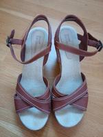 Timberland Sandale Gr. 41,5 Nordrhein-Westfalen - Borgentreich Vorschau