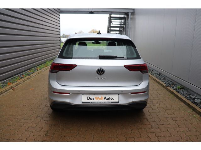 Volkswagen Golf VIII 2.0 TDI Life Navi,AHK,Pano in Hildesheim