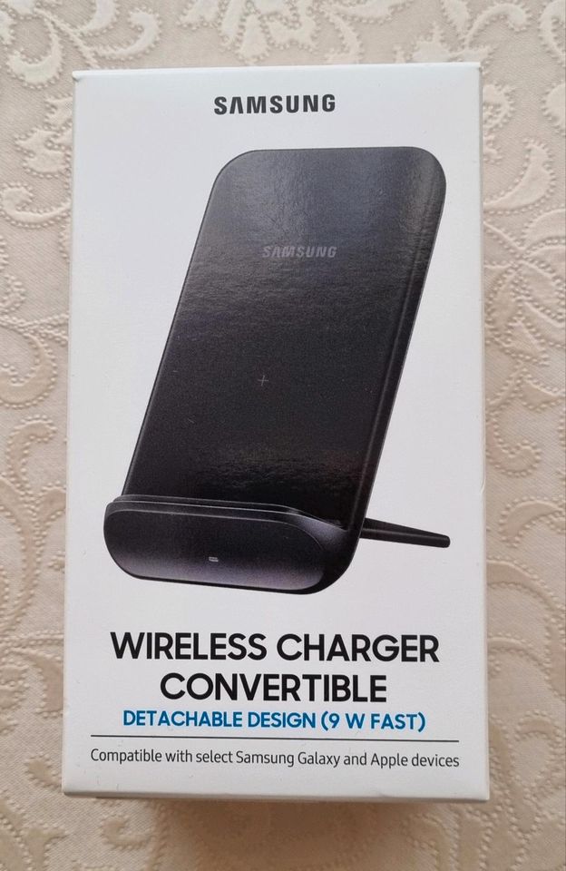 Wireless charger convertible Samsung in Hamburg