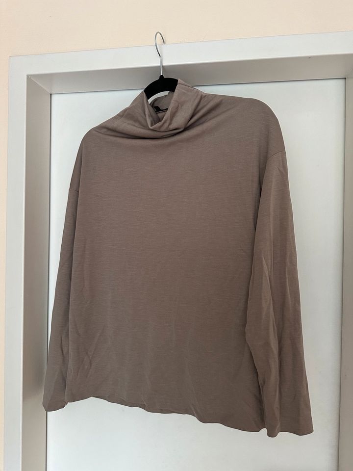 Massimo Dutti Longsleeve S + Hosen M Taupe Farbe NEU in Düsseldorf