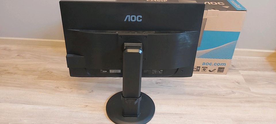 AOC E2460PQ Monitor 24 Zoll 1920 x 1080 DVI VGA DisplayPort in Darme