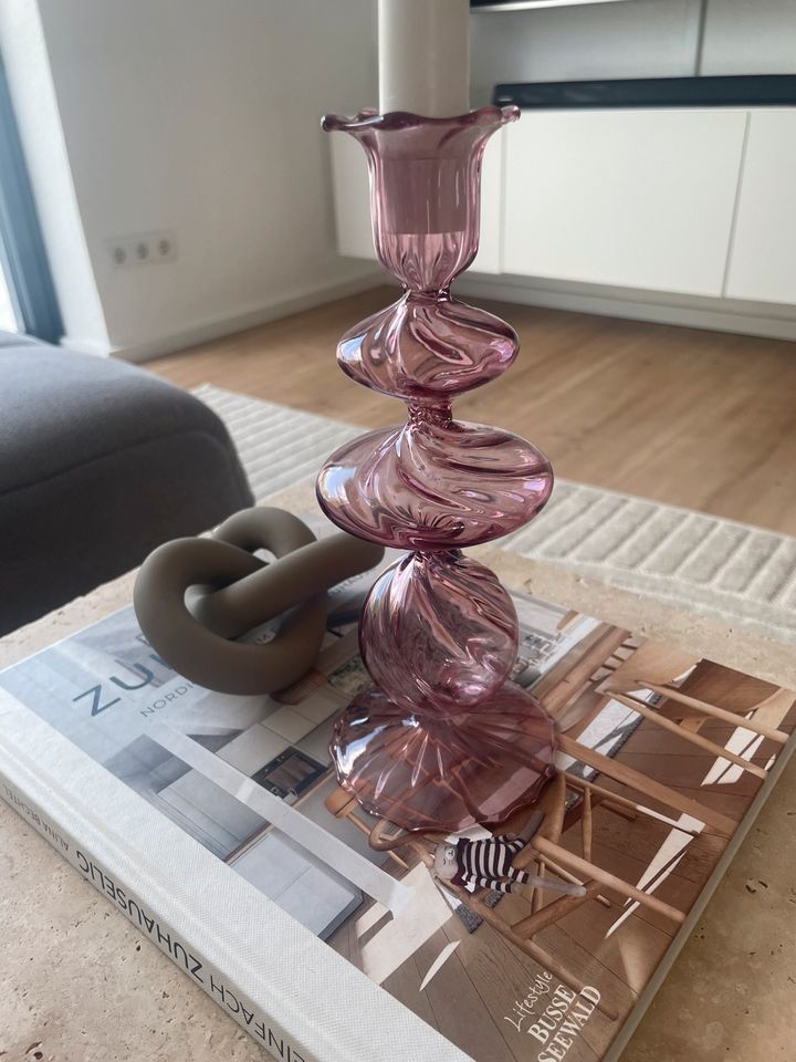 Kerzenhalter rosa, Glas, gedreht in Eslohe