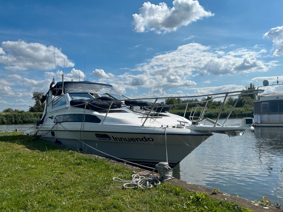 Motoryacht/ Motorboot Bayliner Sunbridge  2855 DIESEL !!! in Remscheid