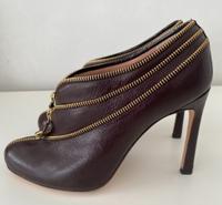 Emporkommt Armani Pumps High Heels 38,5 Leder braun Vintage Nordrhein-Westfalen - Neuss Vorschau