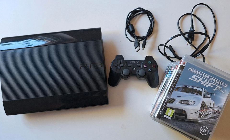 Playstation 3 + 9 Spiele in Waldenburg