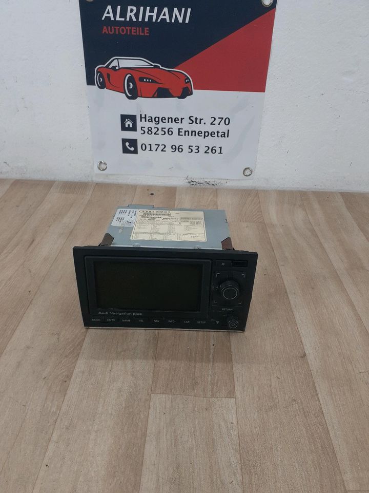 Autoradio Audi A4 Navigationssystem (8E0035192TX) in Ennepetal