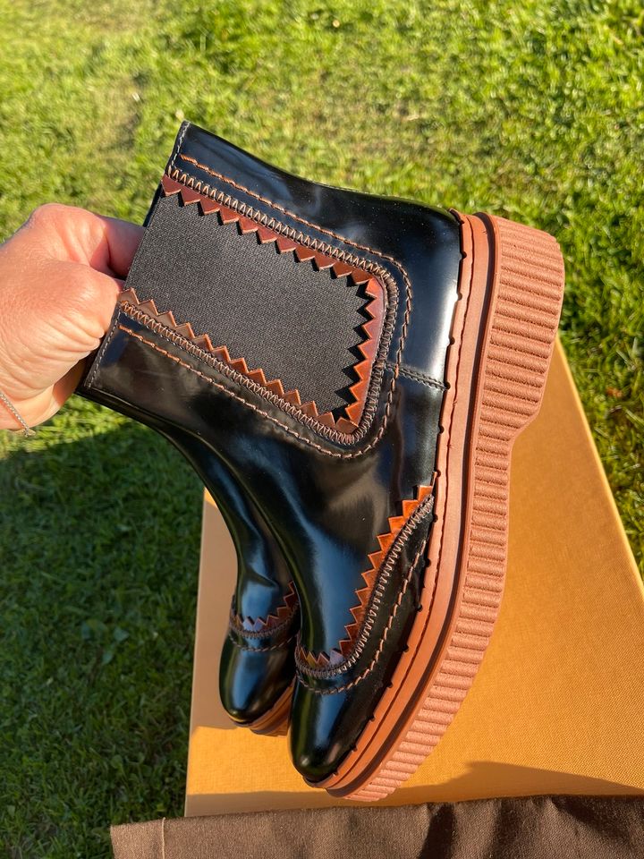 NEU Tod’s Chelsea Boots edel wunderschön OVP NP 890€ in Salzhausen