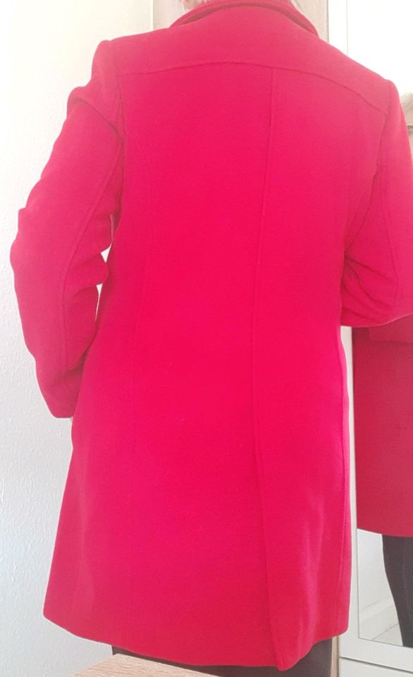 Damen Mantel Gr .L/40/ 14. Farbe - Rot. in Oberkochen