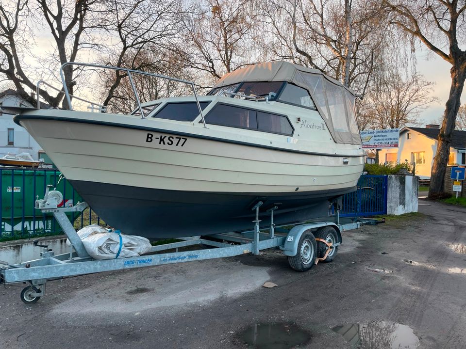 Bootstransport / Masttransport / Segelboot / Motorboot / 3500 kg in Berlin