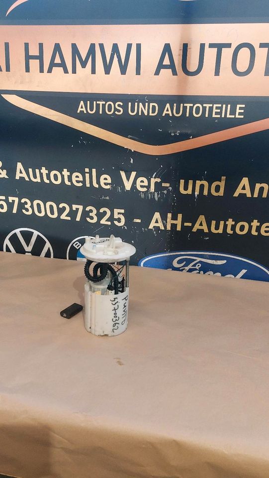 Fiat Grand punto Kraftstoffpumpe Benzinpumpe 1.4 benzin 55700362 in Bochum