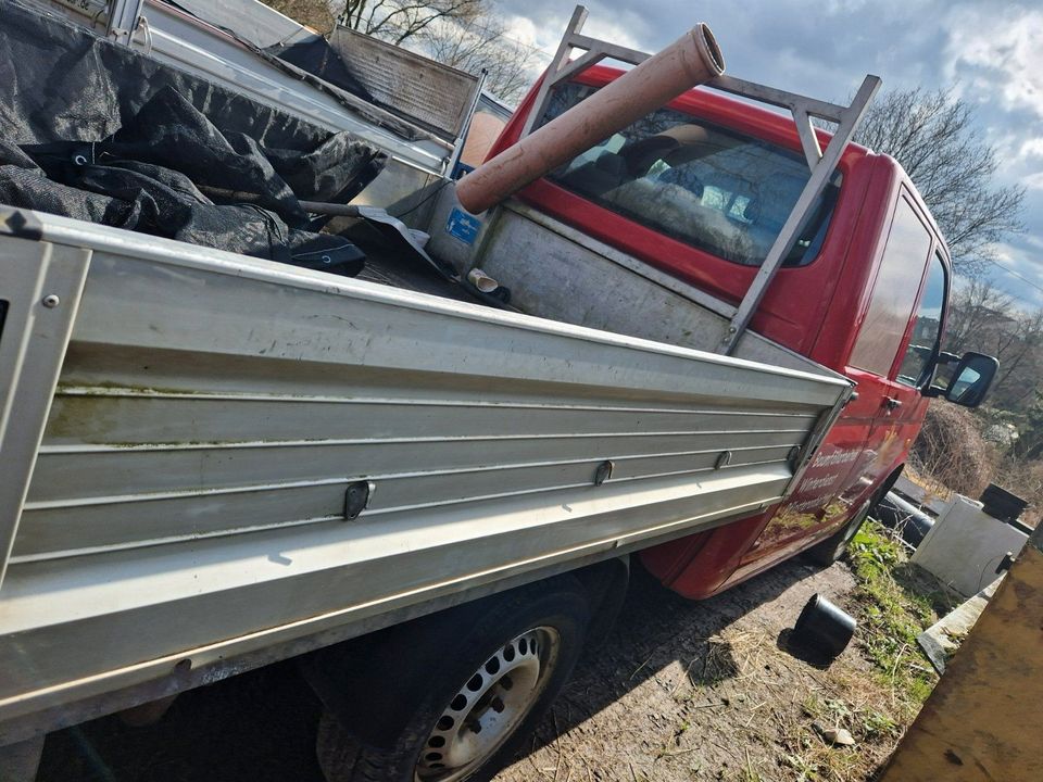 Vw T5 2.5 Liter Doka Pritsche 8 fach bereift in Solingen