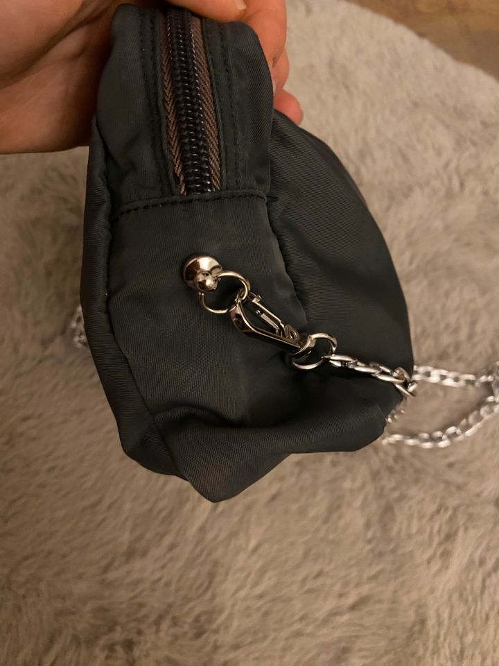 Prada Bag Baguette mini wallet on Chain cleo in Weilheim