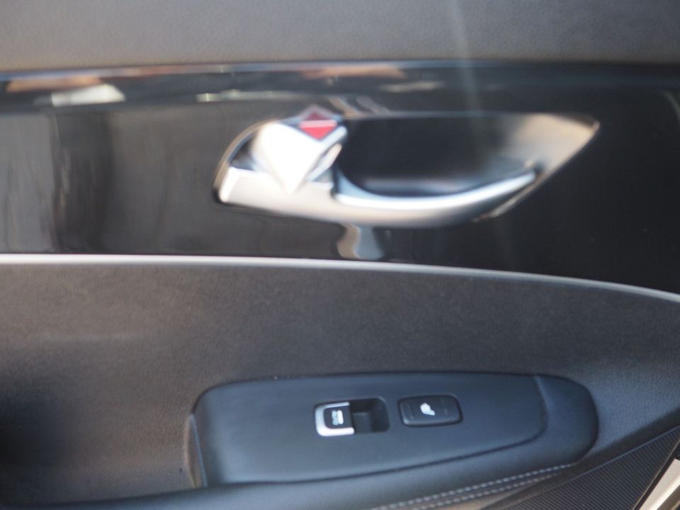 Kia Sorento 2.2 CRDi AWD Platinum Automatik 7 Sitze in Elbe-Parey