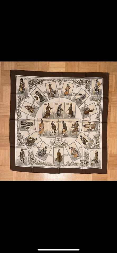 Hermès Hermes Paris Seidentuch Scarf 'La tenue de vénerie‘ 1964 in Augsburg