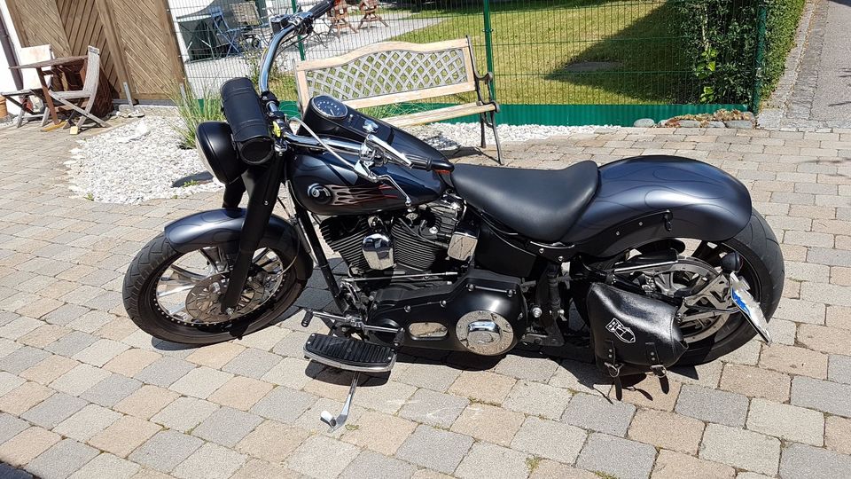 Harley  Davidson Fat Boy "Black Eight" in Brunnthal