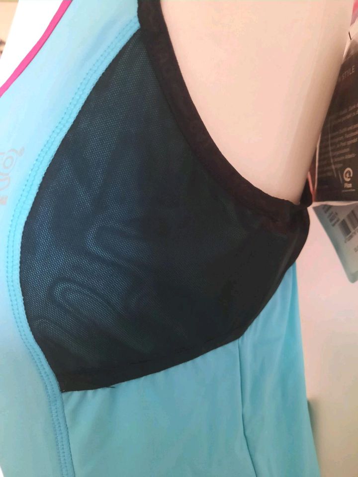 NEU! Laufdress / Sport-Kleidchen + Hose von Tao (Gr.: 36-38) in Berlin