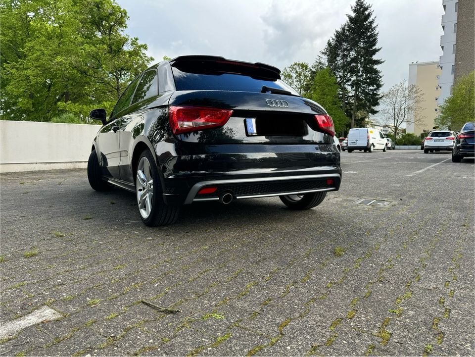 AUDI A1 S-line in Frankfurt am Main