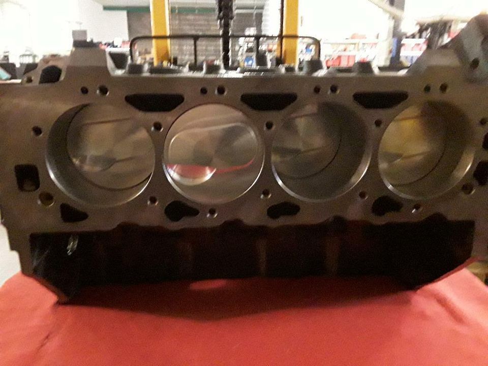 Austauschmotor Mercruiser 7,4 Volvo 7,4   OMC 454 Motorblock in Tacherting