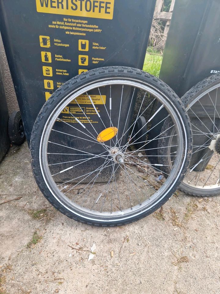 Fahrrad Ersatzteile in Hamburg