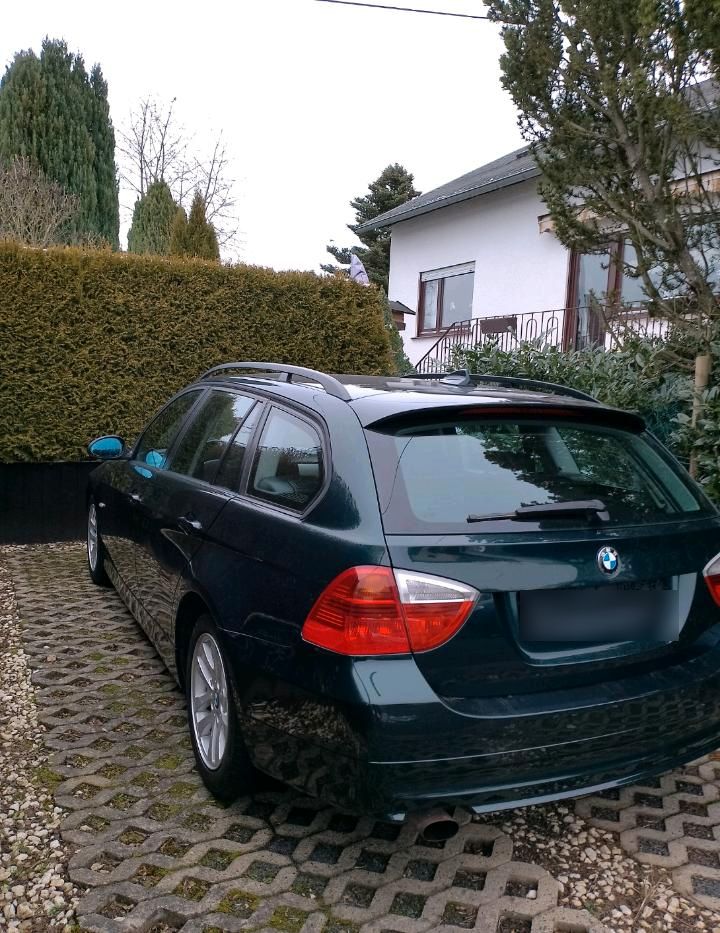 2 BMW 1x 320i und eine x3 3.0i in Maxsain