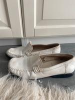 Loafer Mokassin weiß Gr. 39 Leder ARA Hessen - Oberursel (Taunus) Vorschau
