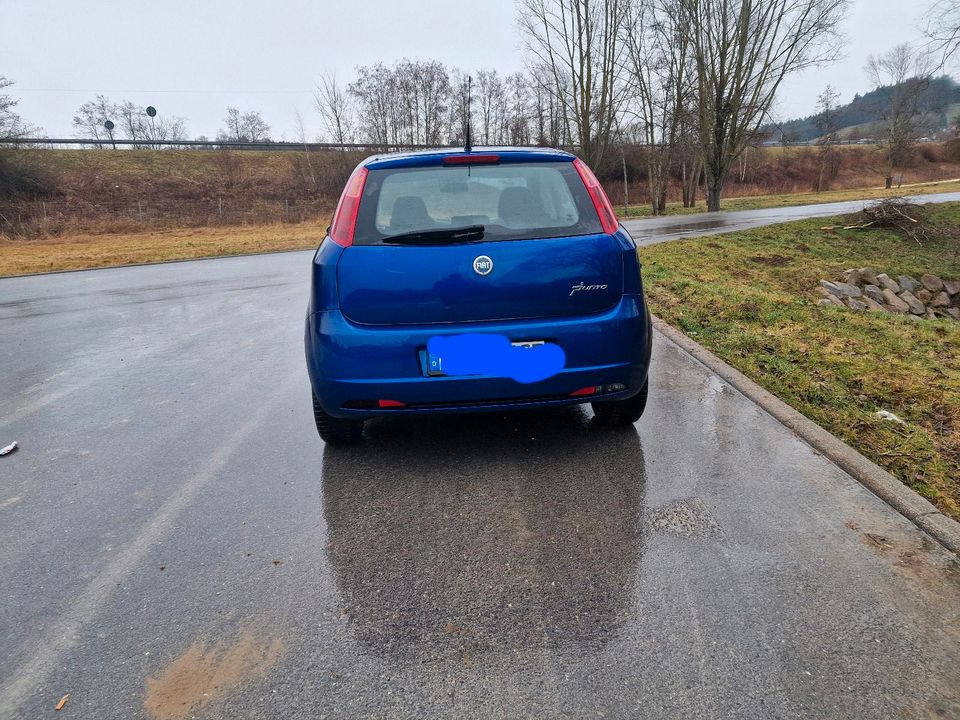 Fiat Punto TÜV BIS 02.2026 in Stockach