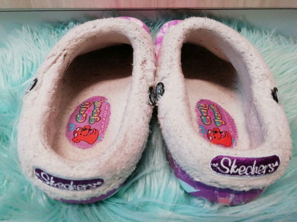 Skechers Sketchers Cali Gear Crocs Haus Schuhe gefüttert Gr. 11 in Wilkau-Haßlau