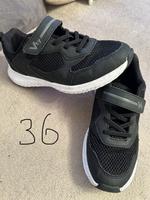 Damenschuhe Sportschuhe. Vty Schuhe 36. München - Milbertshofen - Am Hart Vorschau