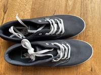 Vans Schuhe Neu 39  8,5 Bayern - Kleinostheim Vorschau