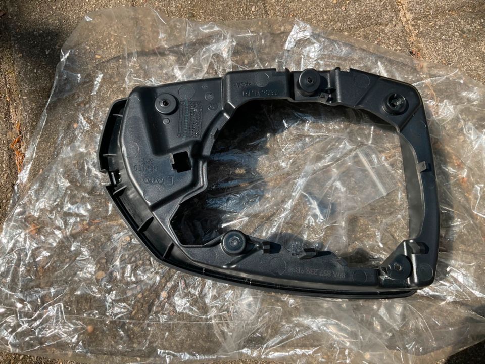 Left Outside Mirror Frame - Audi 80A 857 239 9B9 in Stuttgart