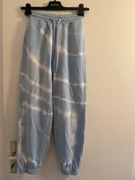 BERSHKA Jogginghose Gr XS blau weiß NEU Bayern - Ansbach Vorschau