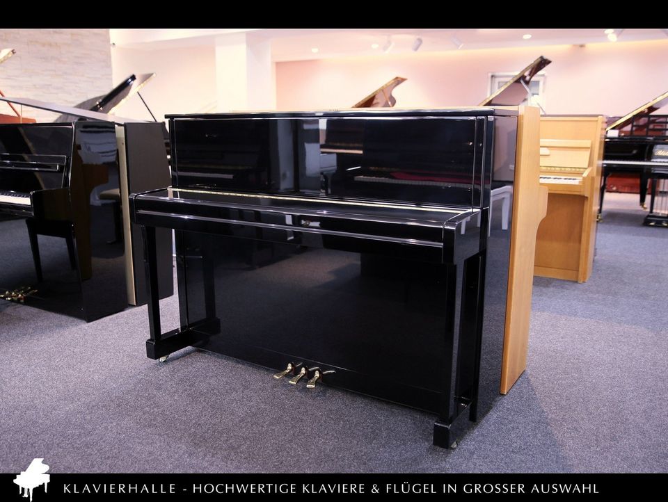 Hochwertiges Yamaha Klavier, V-114, schwarz poliert ★ Bj.2001 in Geist