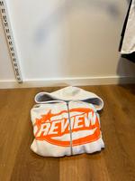 Stylischer REVIEW Zip-Hoodie in Weiß mit rotem Logo – Größe L Hessen - Bad Nauheim Vorschau