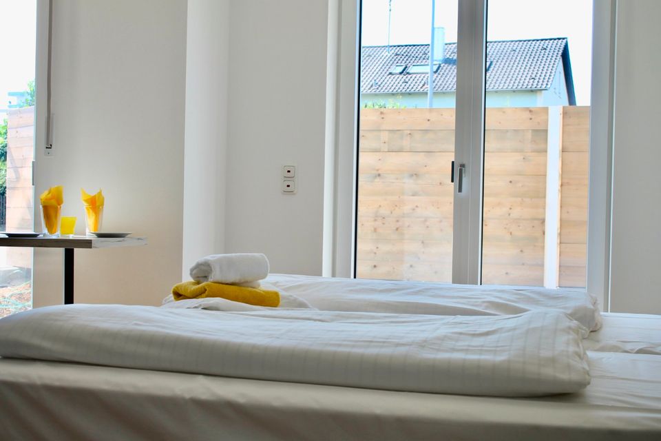 LOL / 2-Zimmer-Apartment vollmöbliert für bis zu 3 Personen, Regensburg/Kelheim in Regensburg