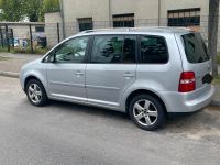 VW Touran 1,9 TDI 7 Sitzer TÜV 04/2026 Berlin - Reinickendorf Vorschau