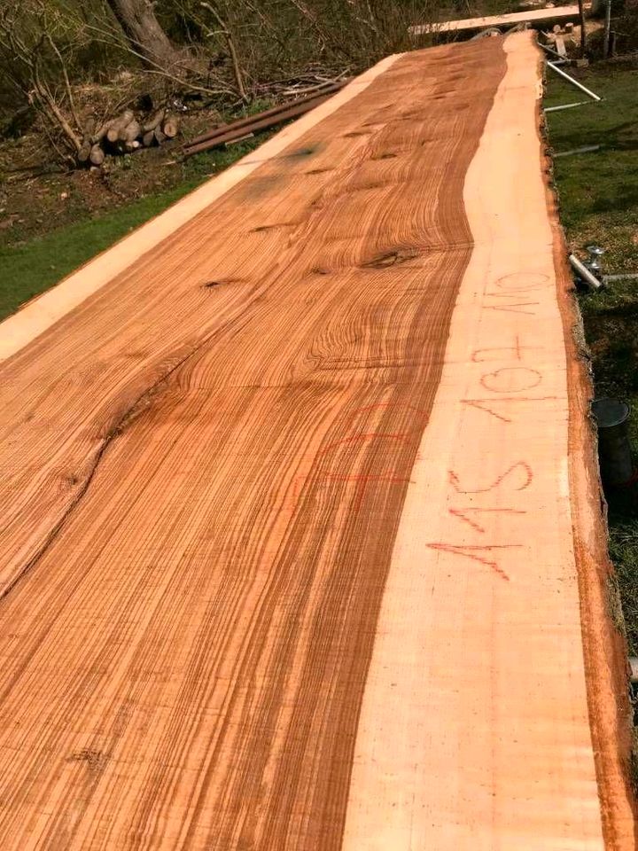 XXL Eschenbohlen Kernesche Holzbohlen Schnittholz Tischplatte in Herten