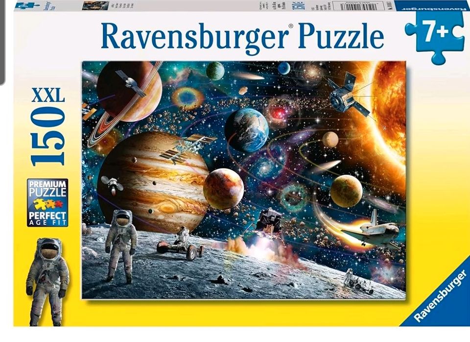 Ravensburger Puzzle "Im Weltraum", gerahmt mit Rahmen in Frankfurt am Main