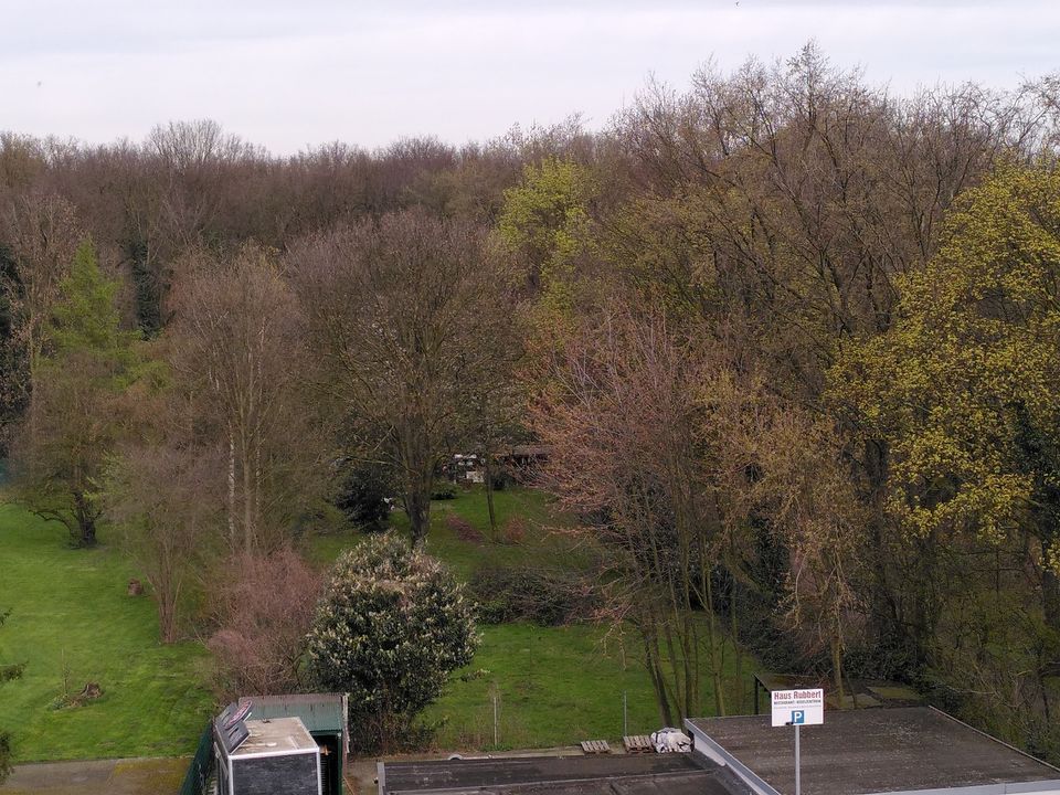 Atelier über den Dächern von Röttgersbach mit traumhafter Aussicht in Duisburg