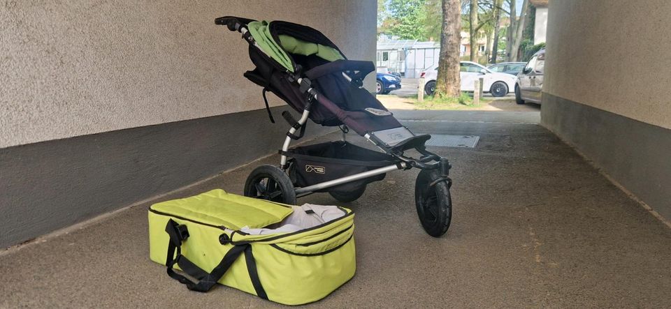 Mountain Buggy Urban Jungle Kinderwagen in Darmstadt