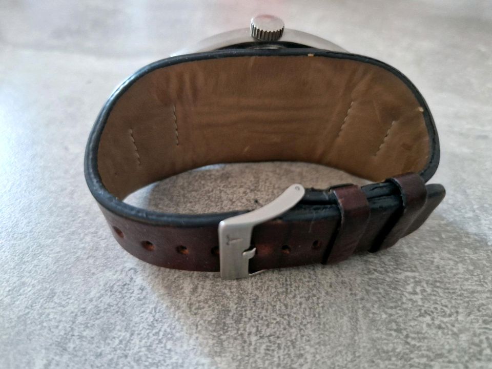 Echt Leder Armbanduhr in Demmin