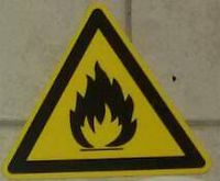 26 Stück Schild Warnung vor feuergefährlichen Stoffen Niedersachsen - Schwülper Vorschau