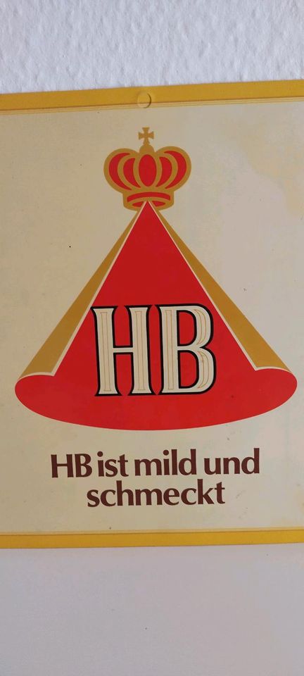 HB Zigaretten Werbeschild in Scheeßel