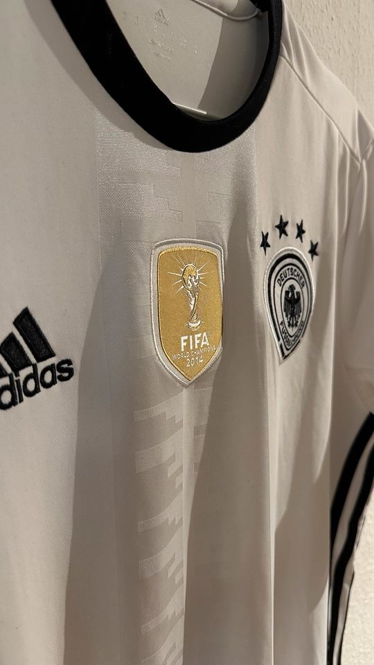 DFB Deutschland Trikot WM 2014 2016 Weltmeister Heim Weiß M in Hamburg