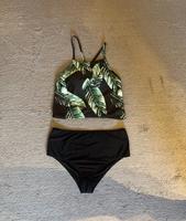 Bikini-Set: Top und Hose in schwarz/grün in Größe 40/ L Sachsen - Görlitz Vorschau