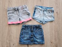 2 Jeans Shorts (S Oliver, Blue Ridge), 1 Jeansrock (Esprit) Berlin - Hellersdorf Vorschau